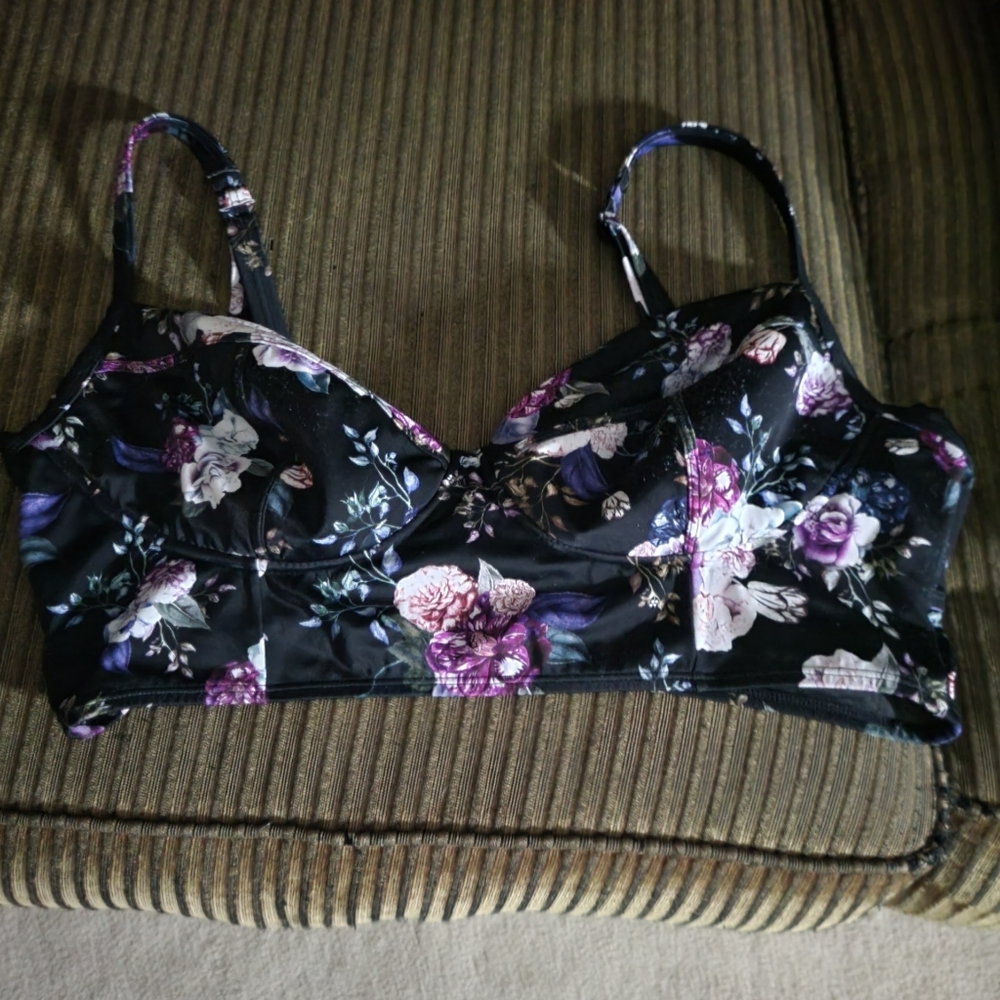 Torrid black 2 piece floral swimsuit